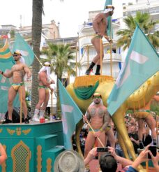Gay Pride de Sitges: vivir la fiesta junto al mar